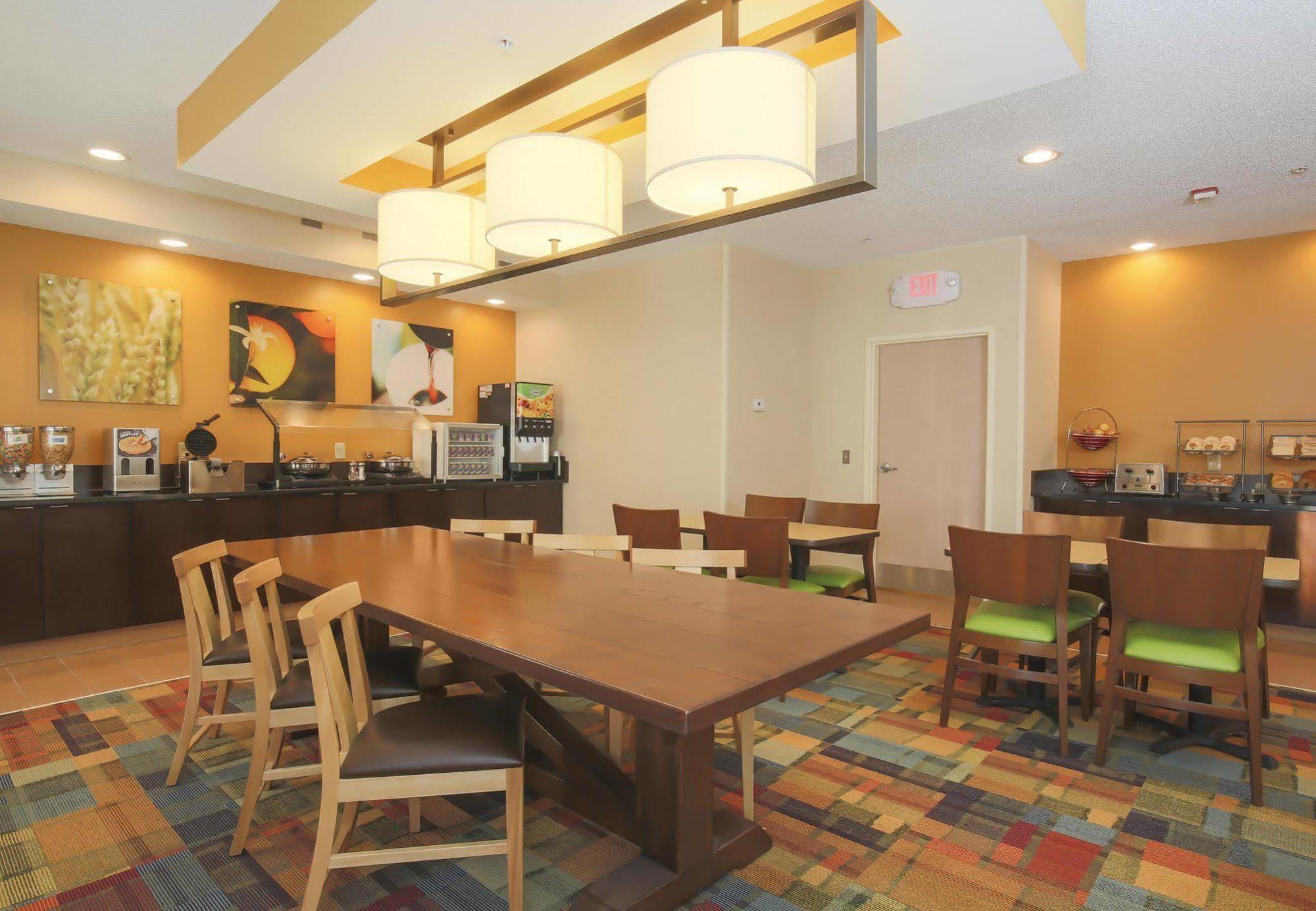 Hotel Baymont By Wyndham Tulsa Exteriér fotografie