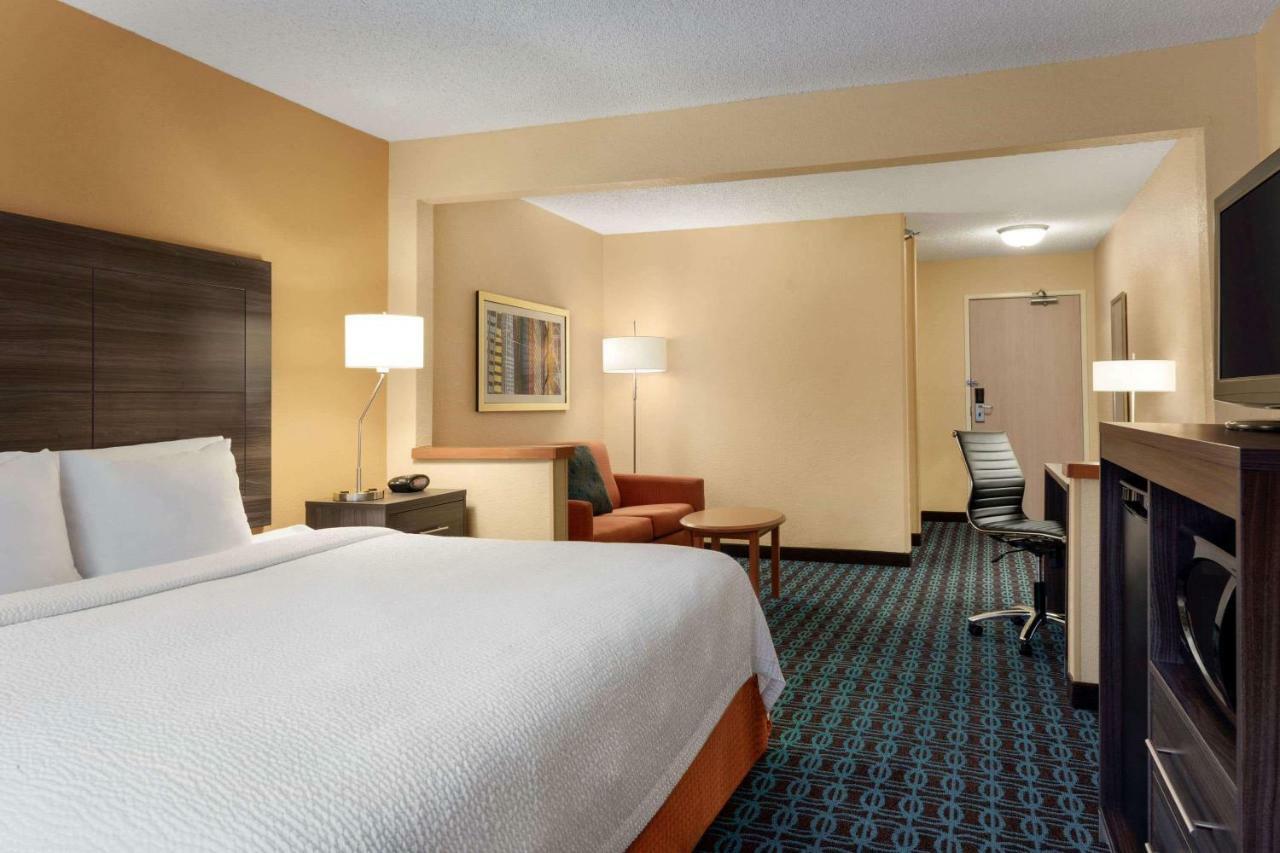 Hotel Baymont By Wyndham Tulsa Exteriér fotografie